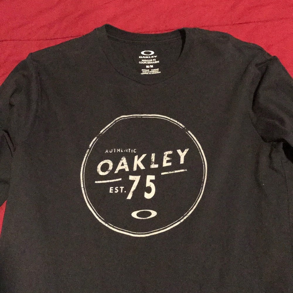 Oakley long sleeve